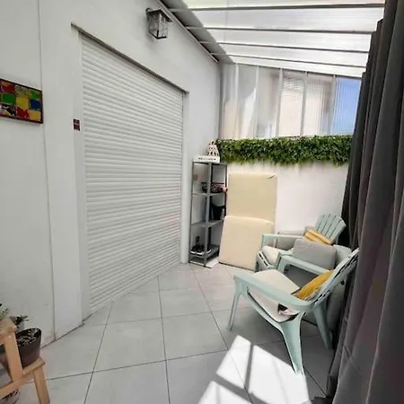 Petite Maison 300m Des Remparts, Wifi Apartment
