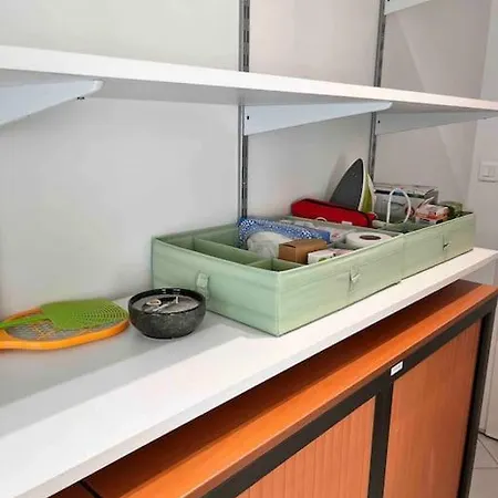 Apartment Petite Maison 300m Des Remparts, Wifi Avignon