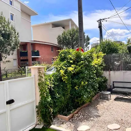 Petite Maison 300m Des Remparts, Wifi