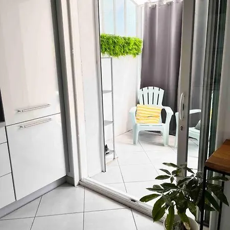Petite Maison 300m Des Remparts, Wifi Apartment