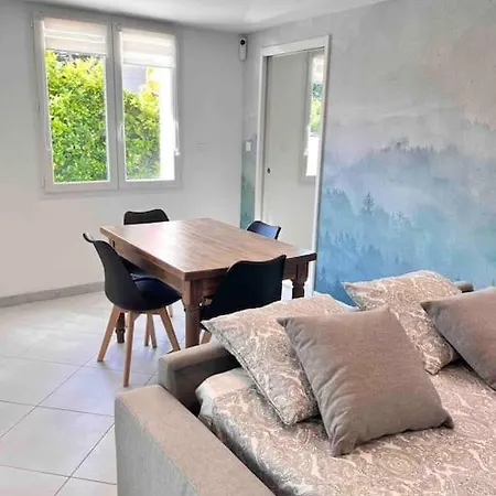 Petite Maison 300m Des Remparts, Wifi *